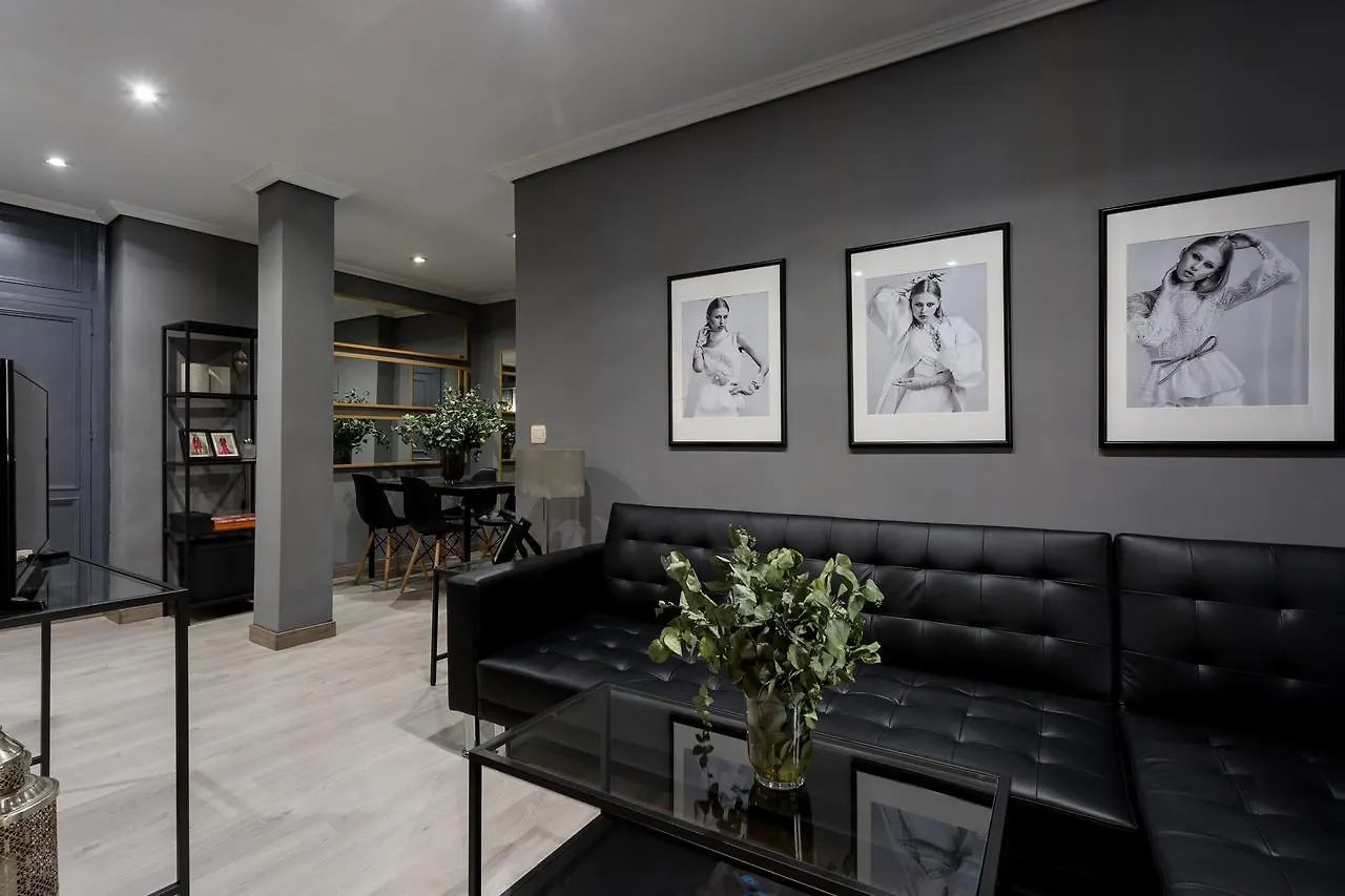 Holi-Rent Gran Poder Sevilha