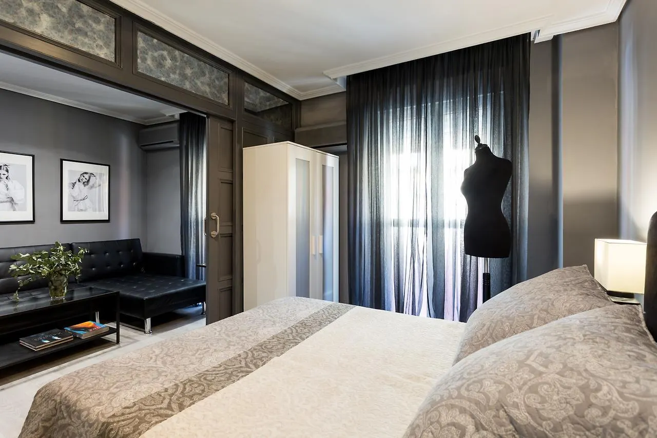 Holi-Rent Gran Poder Seville 0*,  Spain