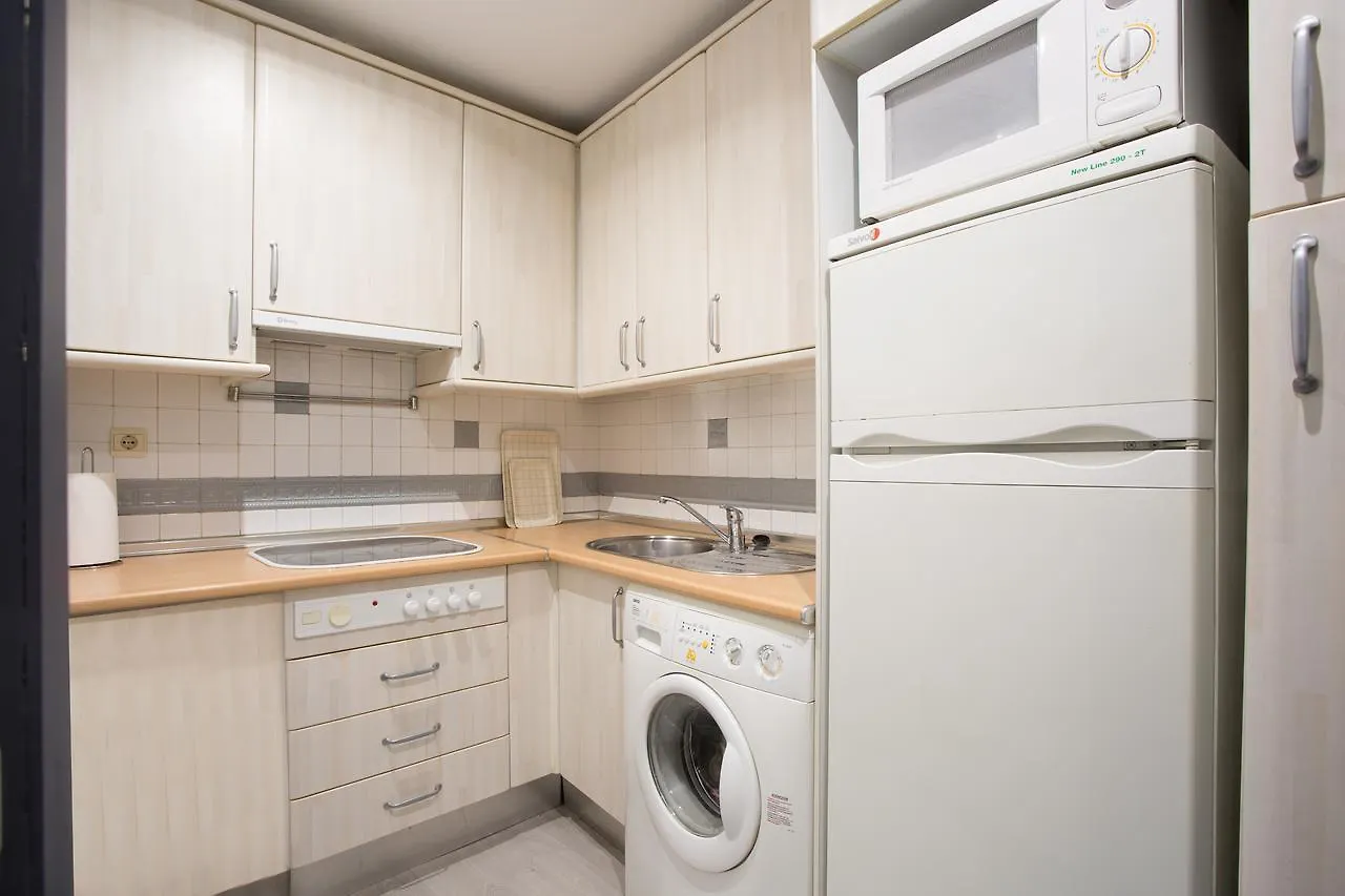Apartment Holi-Rent Gran Poder Seville Spain