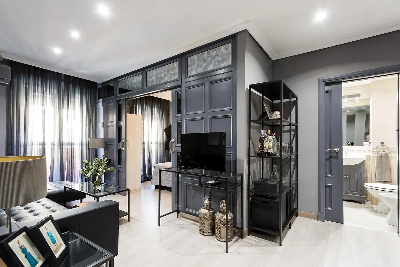 Apartment Holi-Rent Gran Poder Seville