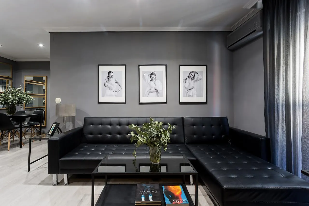 Holi-Rent Gran Poder Seville