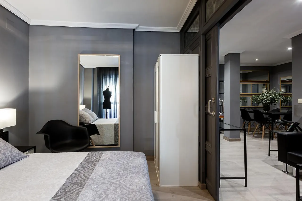 Holi-Rent Gran Poder Seville 0*,  Spain