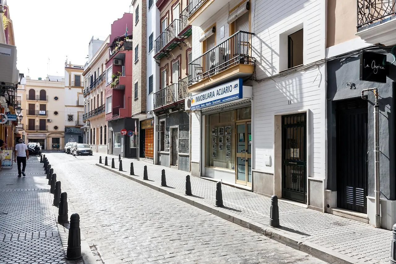 Apartment Holi-Rent Gran Poder Seville Spain