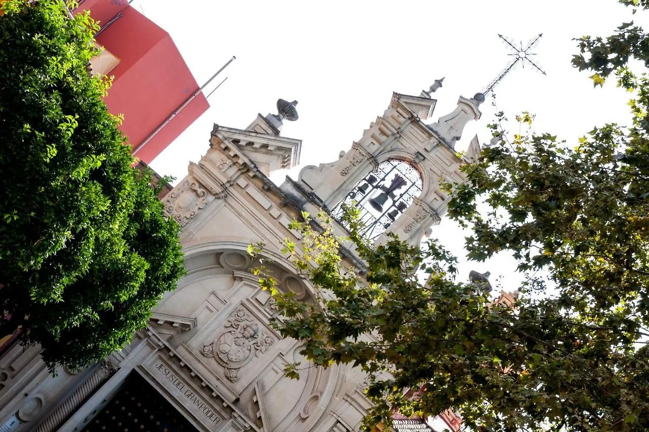Holi-Rent Gran Poder Seville